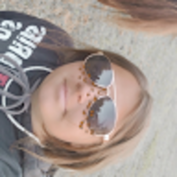 alexisahlers23